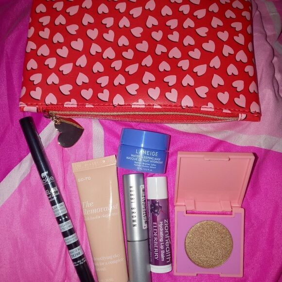Ipsy randomized bundle - Picture 10 of 15